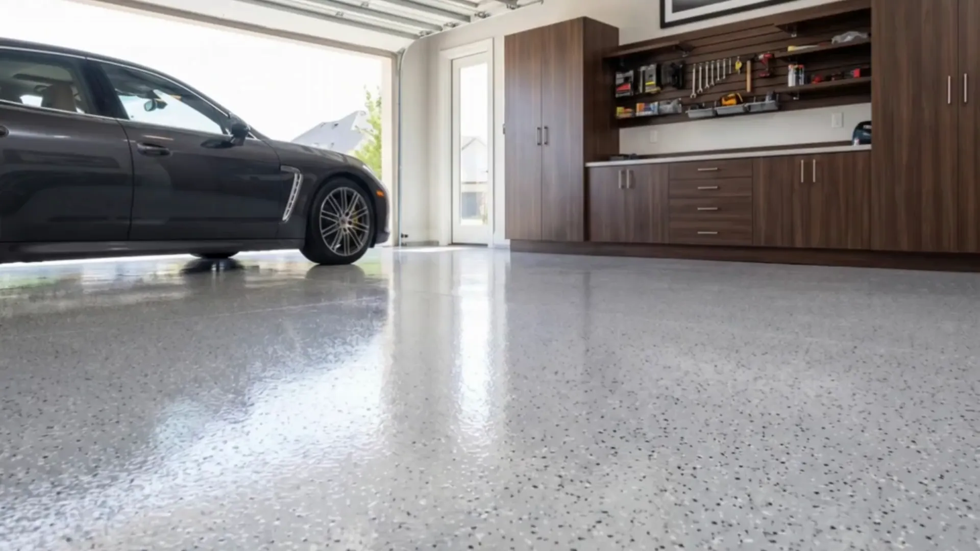 Epoxy flooring in Laval.